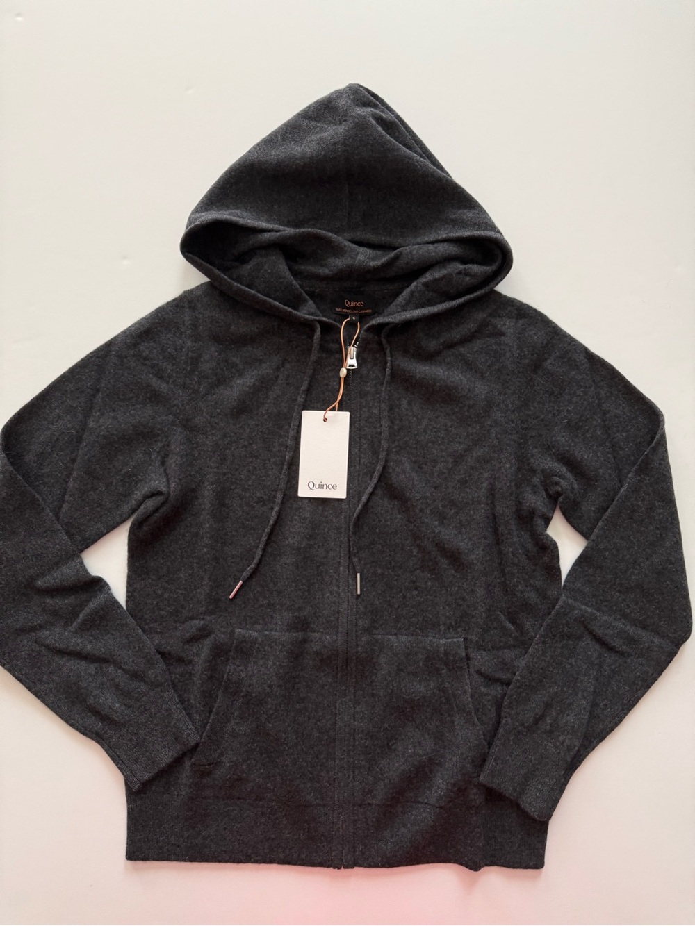Quince Women’s Mongolian Cashmere Full-Zip Hoodie In Charcoal size XS - Picture 1 of 13